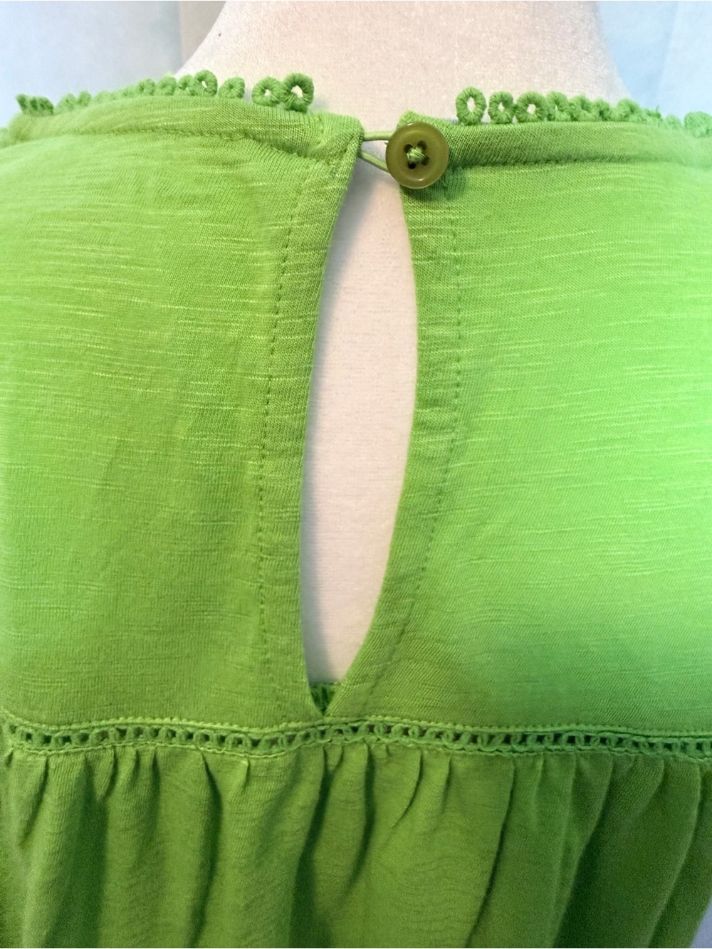 Tommy Hilfiger Women’s Short Sleeve Peasant Top - Picture 3 of 4